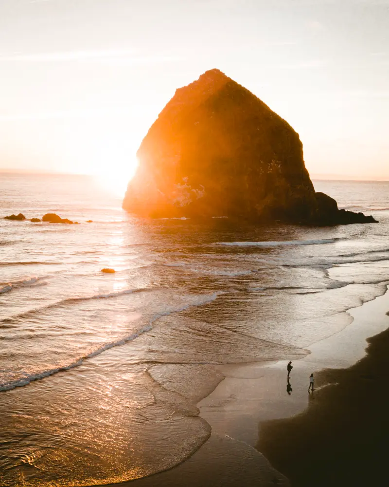 CANNON BEACH