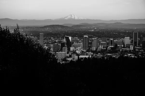 Pittock bw, Pittock Mansion: Portland's Best Skyline & Mount Hood View