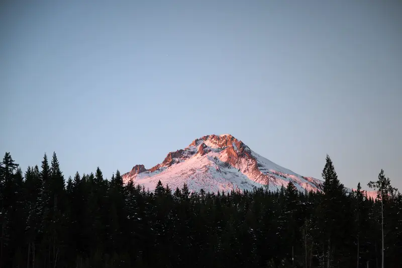 MOUNT HOOD